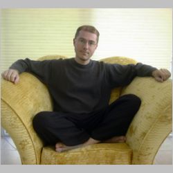 buckman_yellow_arms_wide.html